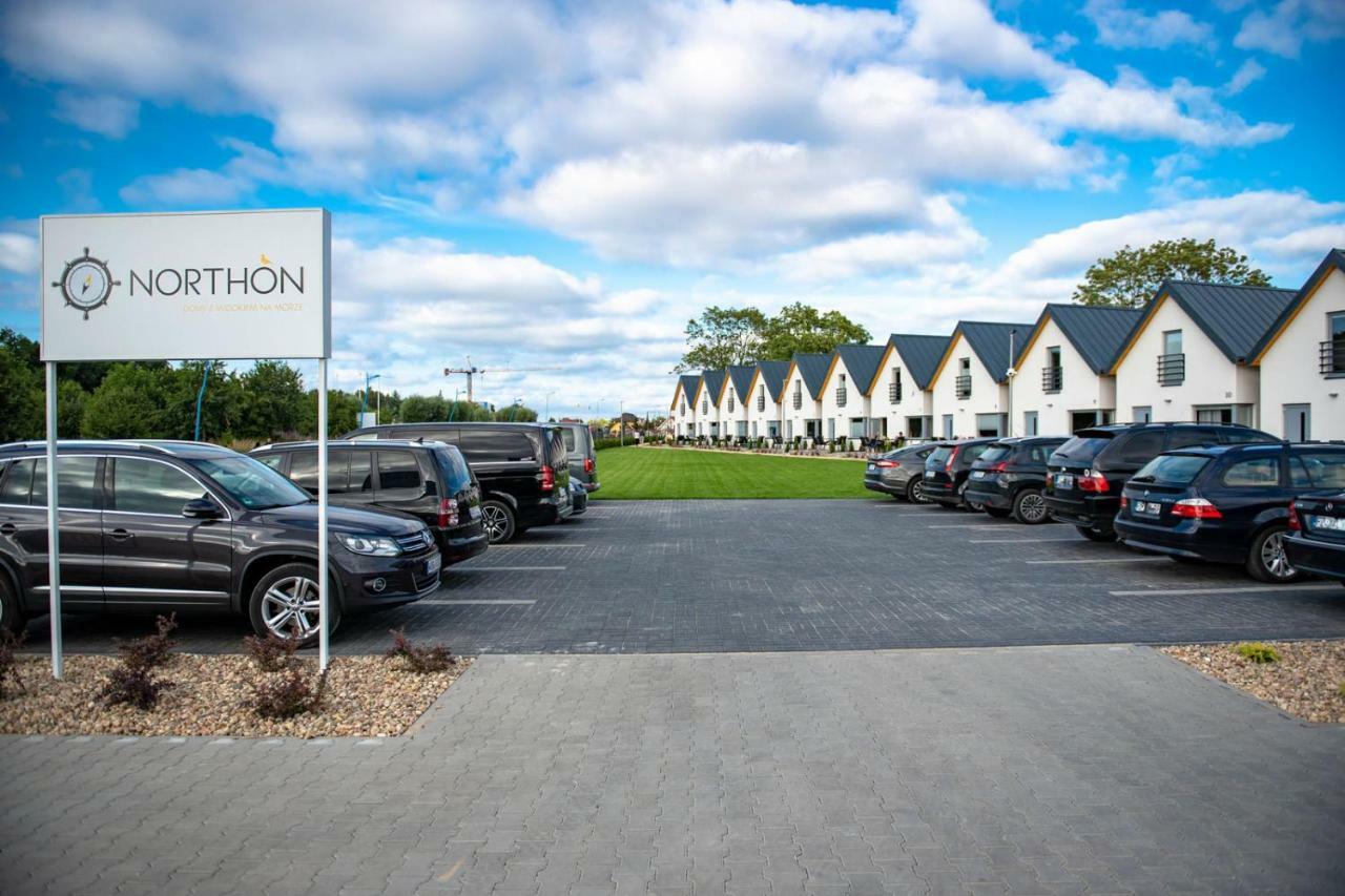 Northon Domy Z Widokiem Na Morze Trzesacz Exterior photo
