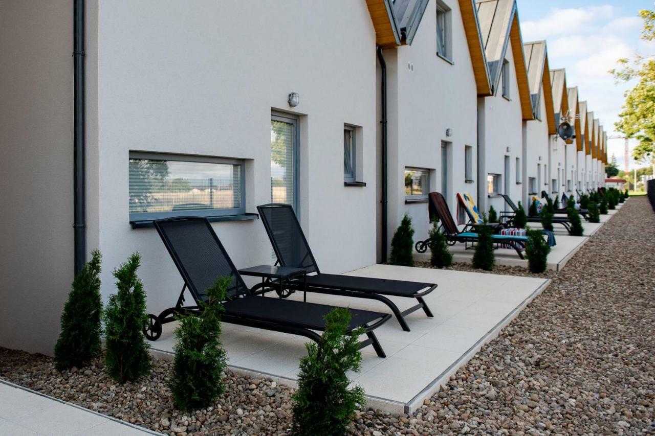 Northon Domy Z Widokiem Na Morze Trzesacz Exterior photo